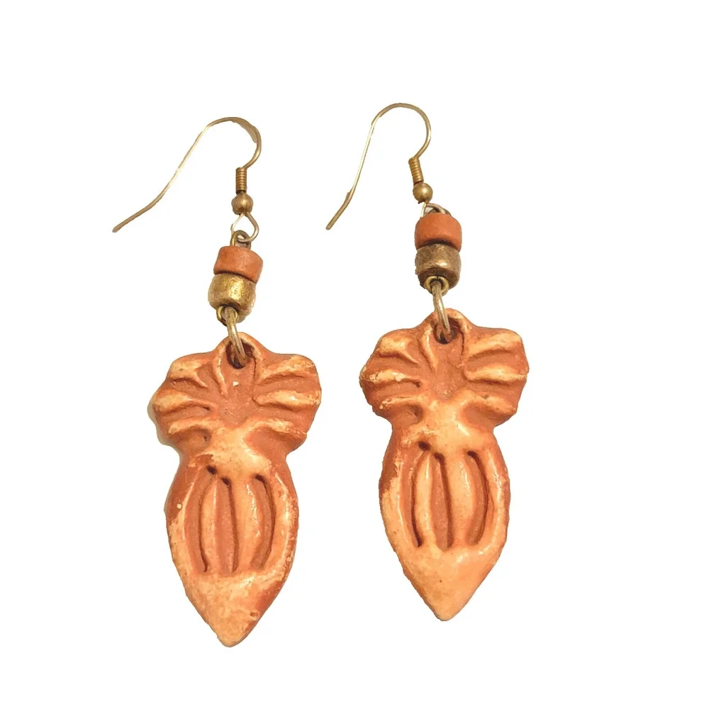 Vintage 1990's Southwestern Long‎ Dangle Pierced Earrings Rust 2.75